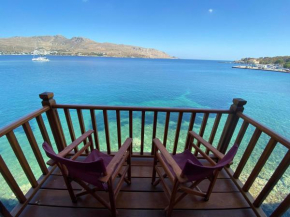 Leros Wonder House